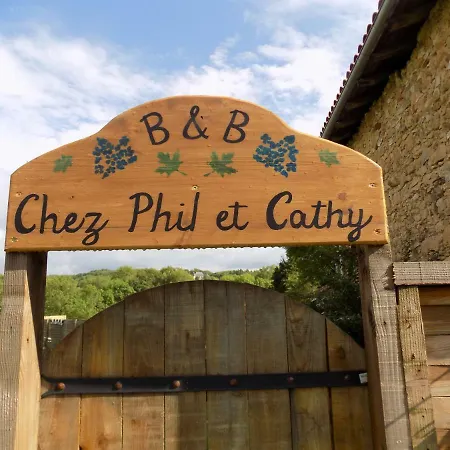 Chez Phil Et Cathy 住宿加早餐酒店 *